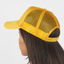 Load image into Gallery viewer, 'Fly High' Snapback Trucker Hat